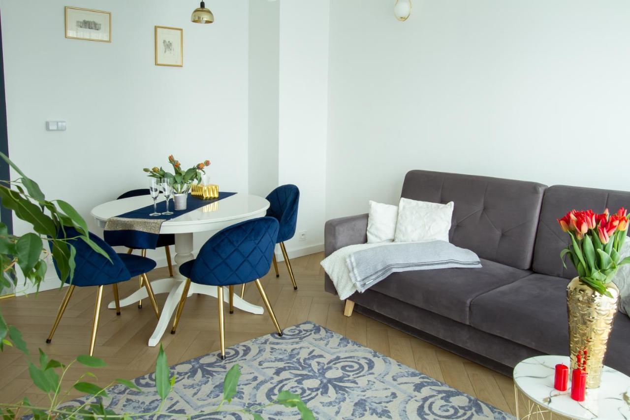 Nowy Apartment Przy Placu Szembeka Varsóvia Exterior foto