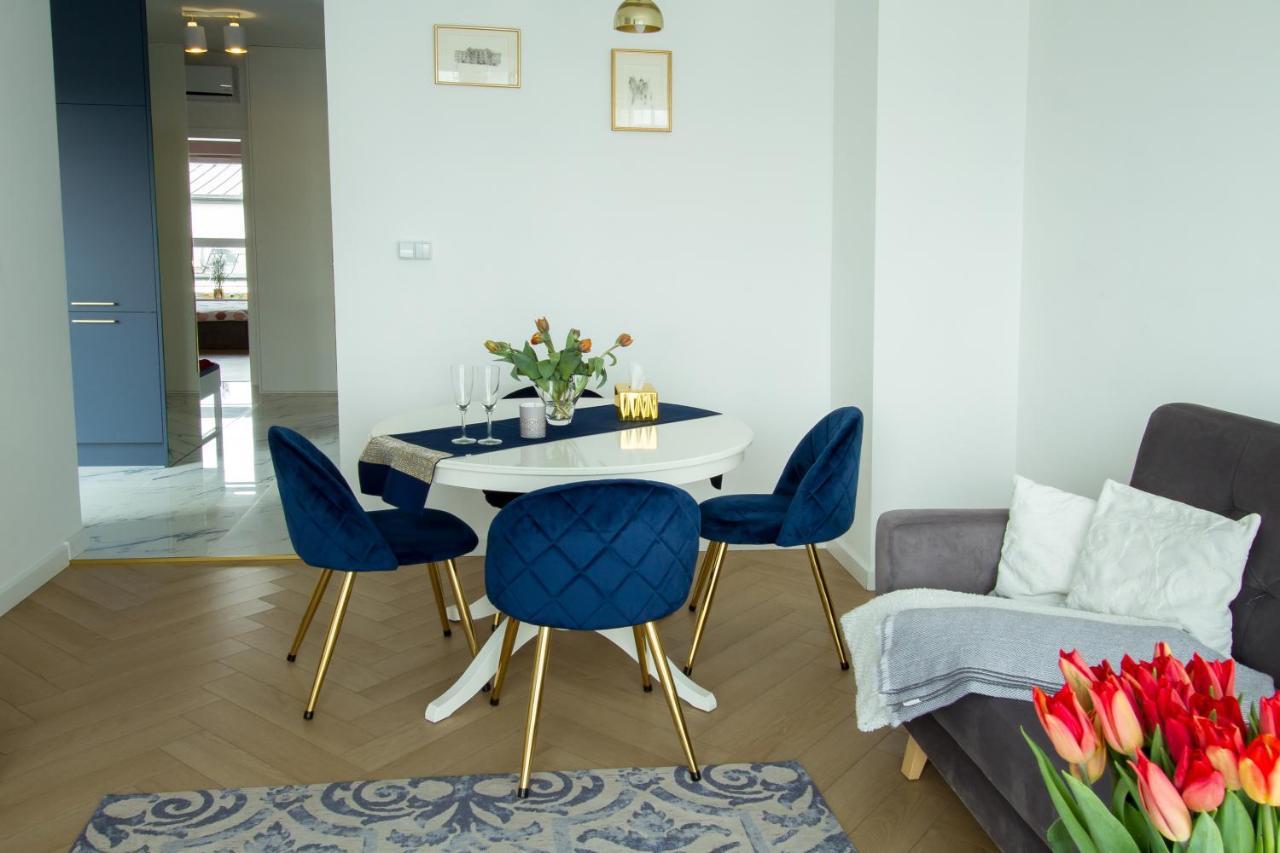 Nowy Apartment Przy Placu Szembeka Varsóvia Exterior foto